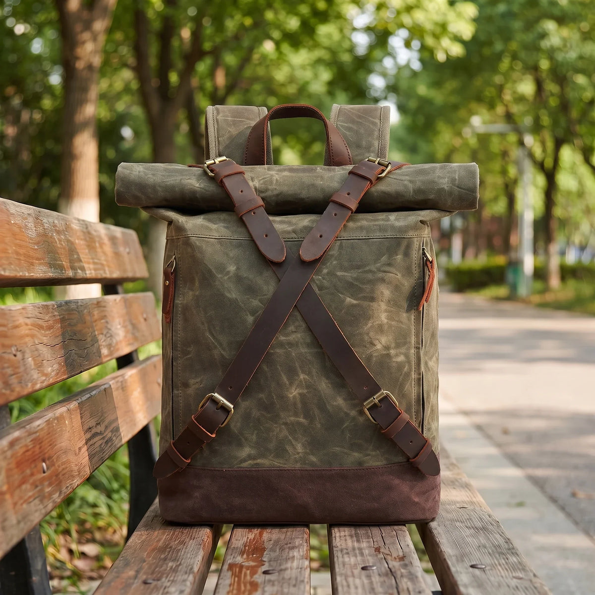 RUGGED CANVAS BACKPACK