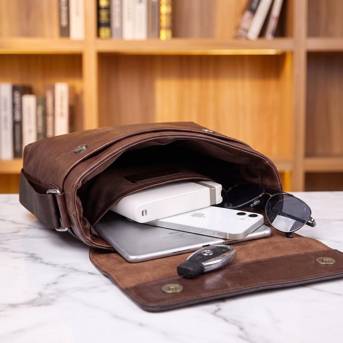 CROSSBODY SHOULDER BAG