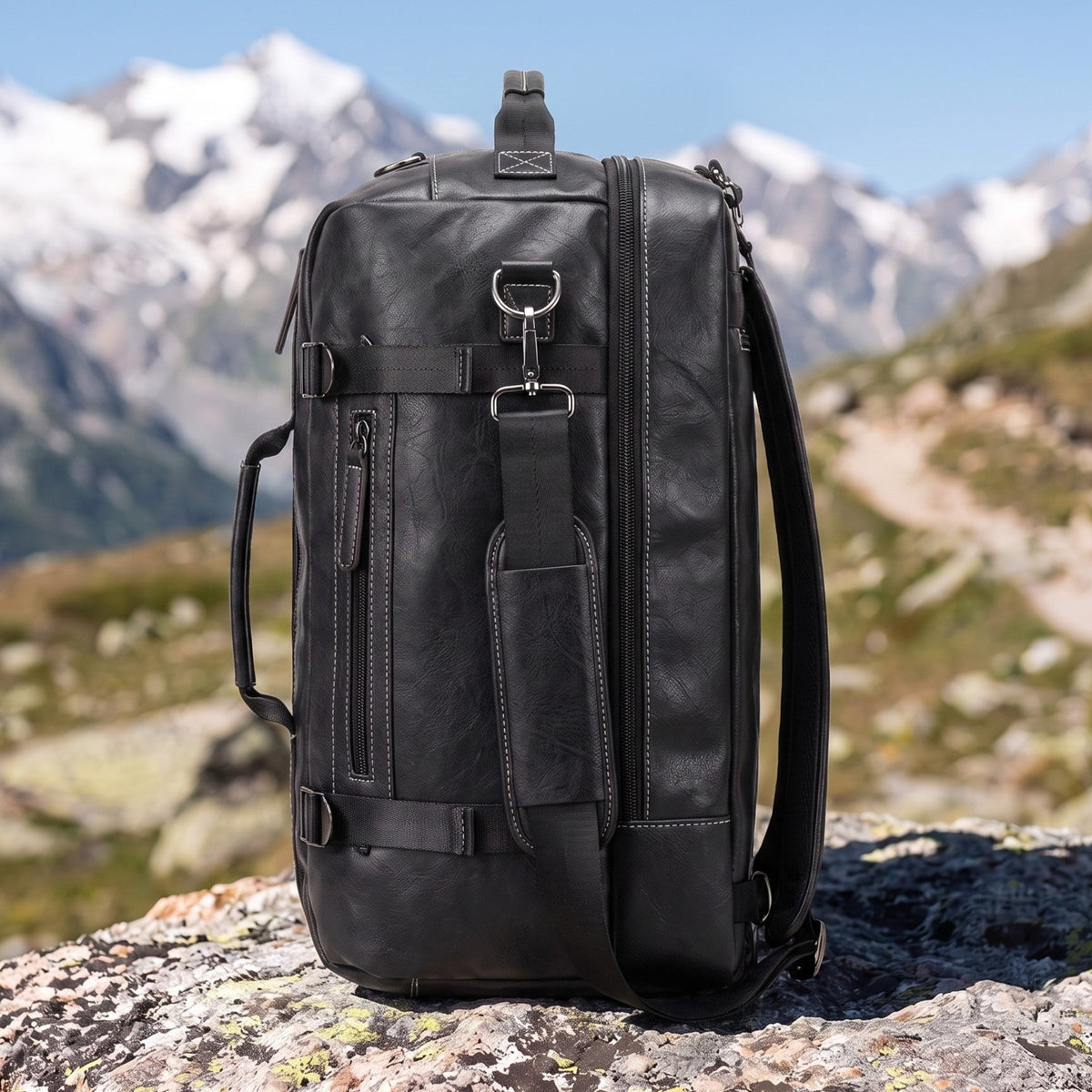 HIKER LEATHER TRAVEL PACK