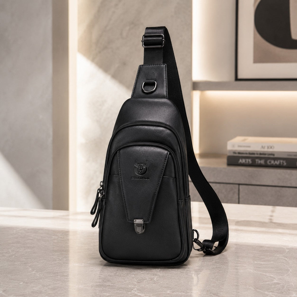 RUGGED HARDWARE CHEST BAG