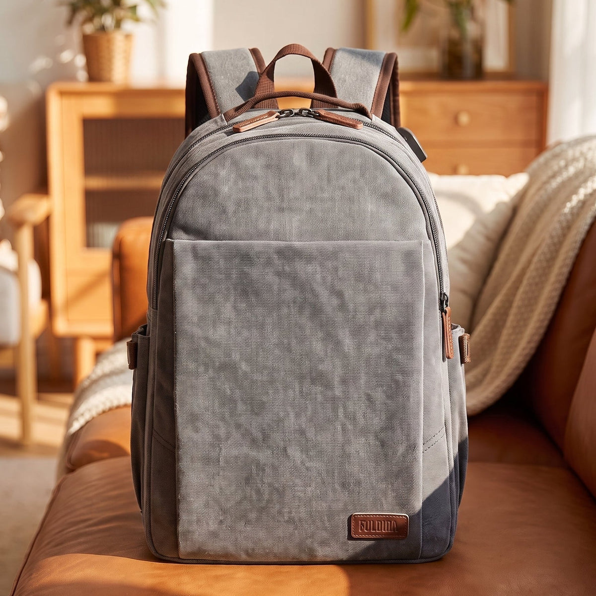 USB CHARGE CANVAS BACKPACK
