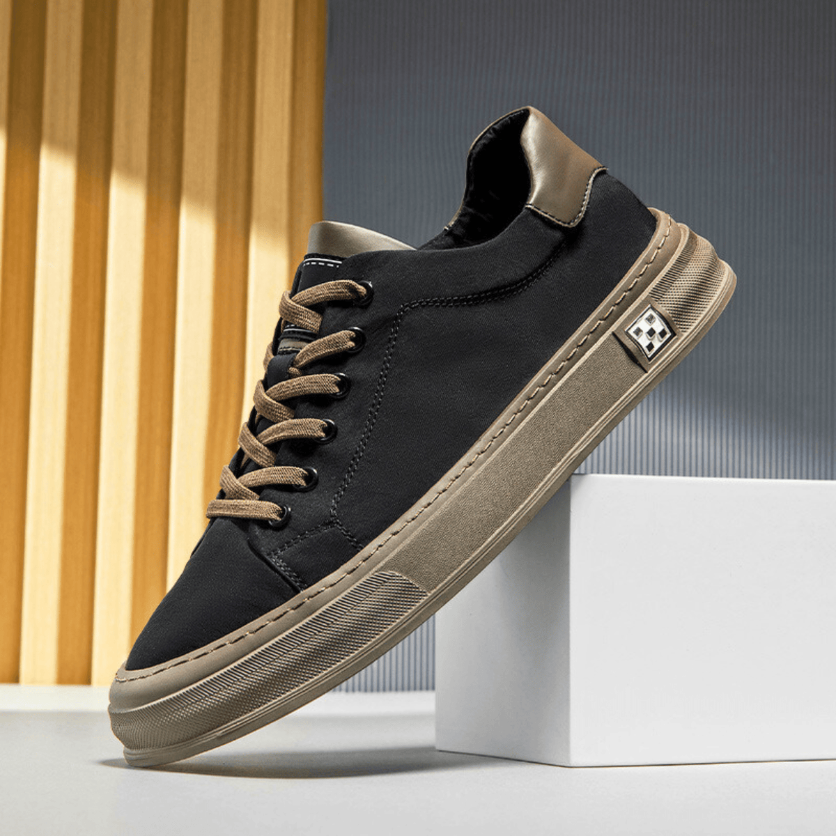 Jamie | Men’S Canvas Sneakers