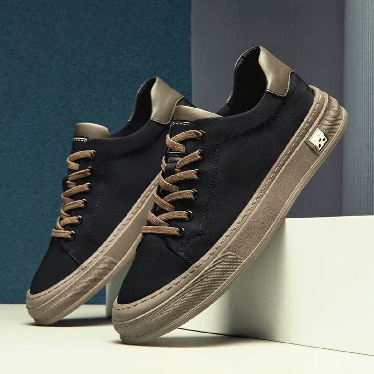 Jamie | Men’S Canvas Sneakers